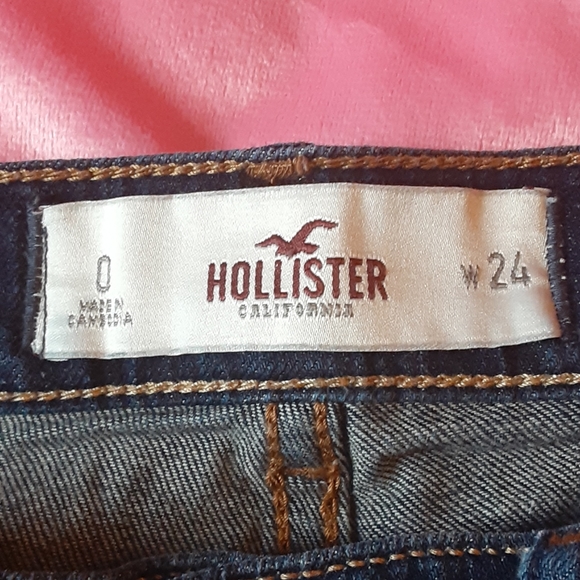 Hollister Shorts - Picture 3 of 4